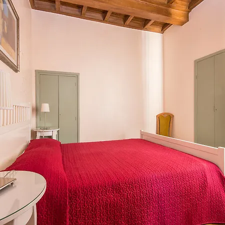 Palazzo Lancellotti Luxury 호텔 3*